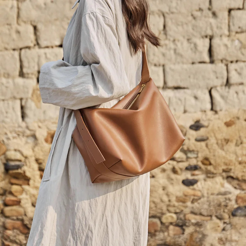 Everyday Urban Leather Carry Bag